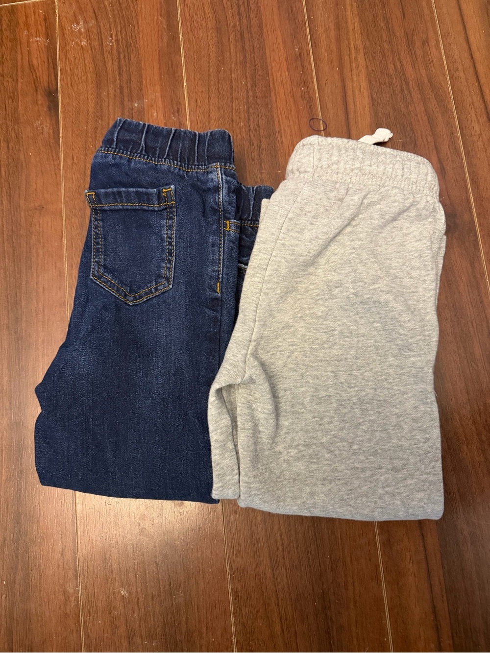 jumping beans Navy Denim Jeans & Light Gray Joggers from The Children’s Place